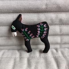 ロバのブローチ　ハンドメイドのサムネイル