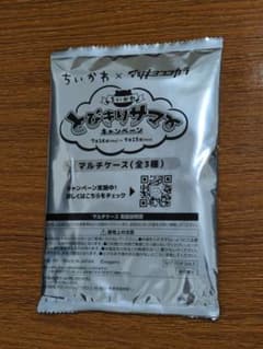 ハチワレ　ちいかわマツキヨココカラ マルチケースのサムネイル