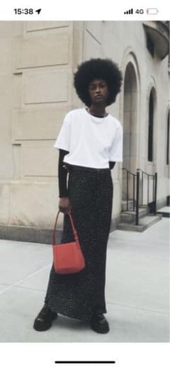 ZARA サテンロングスカートのサムネイル