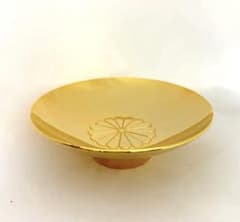 金運・縁起物】24K GP 金盃 菊紋 延永忠美氏 叙勲記念 桐箱 - メルカリ