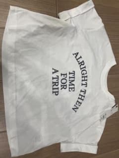 ジーユー　ロゴtシャツ　150のサムネイル