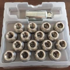 ワタナベホイールナット 12×1.5のサムネイル