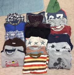 【まとめ売り】120サイズ男の子トップス17点セット(シャツ、トレーナーなど)のサムネイル