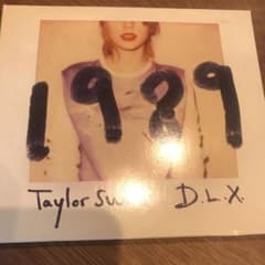 Taylor Swift 1989  DVD付きのサムネイル