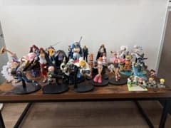ONE PIECE・NARUTOフィギュア まとめ売り（30体）のサムネイル