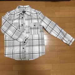 H&Mジャケットホワイトのサムネイル