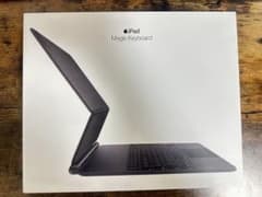 Apple iPadPro 12.9 Magic Keyboard 本体のサムネイル