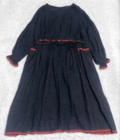 ハンドメイド　作家　黒の赤耳リネン　ロングワンピース　麻　フリーサイズ ハンドメイド 作家 黒の赤耳リネン ロングワンピース 麻 フリーサイズ