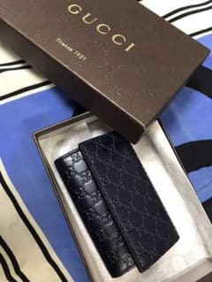 週末限定セール☆GUCCI☆新品未使用☆キーケース☆ネイビーのサムネイル