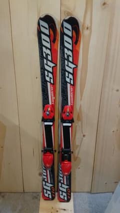 Super 300 スキー板 110㎝ ソール長約210〜255㎜ スワロー - メルカリ