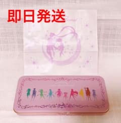 セーラームーン　アソートチョコ缶　バレンタインのサムネイル