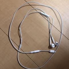 イヤホン 中古 Bのサムネイル