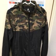 マウンテンパーカー 迷彩のサムネイル