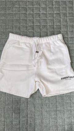 essentials ハーフパンツ Mサイズのサムネイル