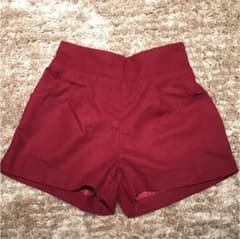 新品未使用 6枚ショートパンツ ボルドーのサムネイル