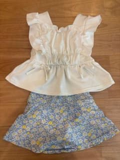 アプレレクール　女の子用 セパレート水着 120cm 花柄のサムネイル