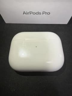 Apple AirPods Pro 2世代 充電ケースのみ　bのサムネイル