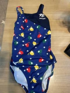 ルネサンス　水着　女の子のサムネイル