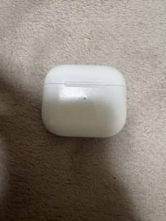 AirPods3充電ケース ホワイト 左イヤホン付きのサムネイル