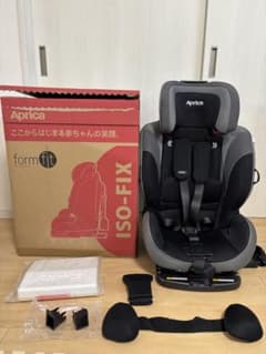 美品ApricaフォームフィットAB ISO-FIX チャイルド&ジュニアシートのサムネイル