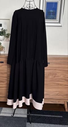 お値下げ⭐︎タグ付未使用⭐︎ヨーコチャン　人気の長袖ロングワンピースのサムネイル