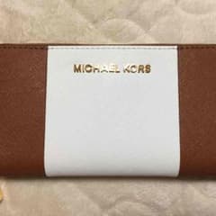 S様専用 MICHAEL KORS 長財布のサムネイル