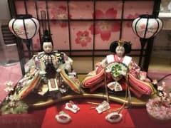 雛人形のサムネイル