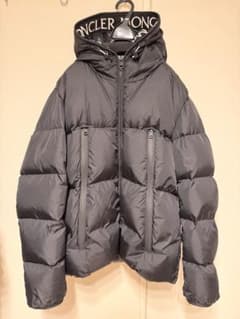 MONCLER モンクラー ダウンジャケットのサムネイル