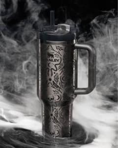 【限定モデル】スタンレー H2.0 887ml 早い者勝ち！完売品 限定モデル】スタンレー H2.0 887ml 早い者勝ち！完売品 - メルカリ