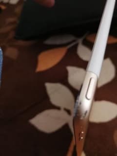 iPad Air2  16GBのサムネイル