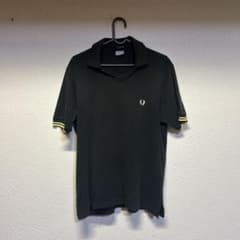 FRED PERRY ブラックポロシャツ