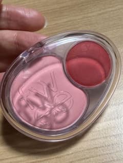fwee デュアルチークメロウ RD01 フォローミーのサムネイル
