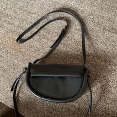 ZARAショルダーバッグ　ミニBagのサムネイル