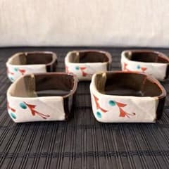 希少‼️】九谷焼 中田明守作 赤絵 角鉢 小鉢 向付 5客 - メルカリ