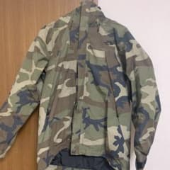マウンテンパーカー 迷彩のサムネイル