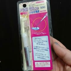 ネイルグルーのサムネイル