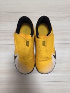 NIKE キッズ スニーカー イエローのサムネイル