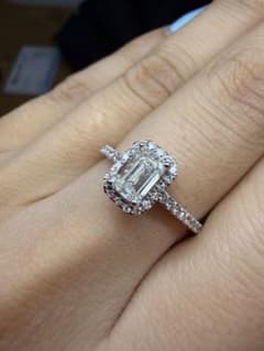 エメラルドカット 天然ダイヤモンド 1キャラットリング 18K WG - メルカリ