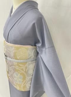 【新品未使用】正絹駒絽色無地 しつけ糸付 裄69cm 夏着物 新品未使用】正絹夏物 駒絽色無地 裄69cm しつけ糸付 夏着物 - メルカリ