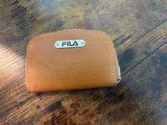 FILA フィラ コインケース 小銭入れ レザー調 ブラウンのサムネイル