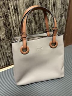 新品未使用　FIRANO ハンドバッグ ショルダーバッグ 付属品有のサムネイル