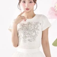 Darich ダーリッチ DRビジューフラワーニットトップス ホワイト - メルカリ