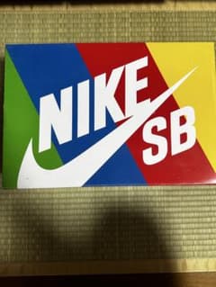 Crushed Skate Shop × Nike SB Dunk Low QSのサムネイル