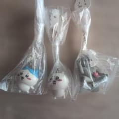 ちいかわ ハチワレ 鎧さん キーホルダーのサムネイル
