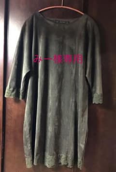 【みー様専用】ZARA ザラ 裾レース7部袖 ワンピースのサムネイル