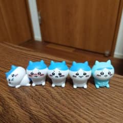 ちいかわ ハチワレ ミニフィギュア 5点セットのサムネイル