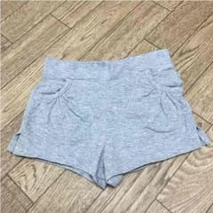 オールド ネイビー  ショートパンツのサムネイル