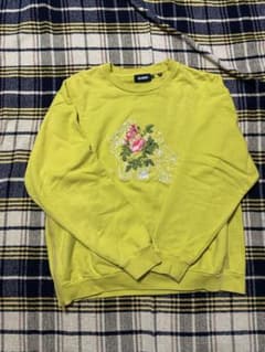 m*n様 XLARGE 花柄刺繍 スウェット M イエローのサムネイル