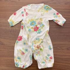 【まーさん専用】HAKKA BABY ロンパース　& gap カーディガンのサムネイル