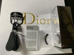 Dior ビューラーのサムネイル